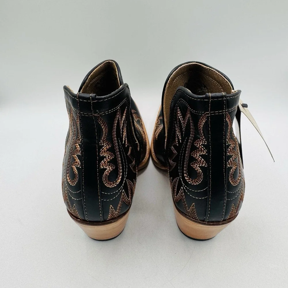 Ariat Dixon Brooklyn Boots Women's Size 8 B Black Leather Snip Toe